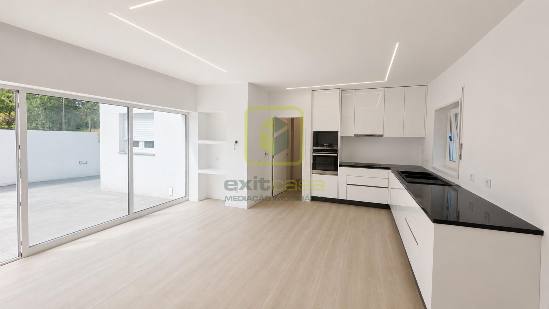 Moradia T3 Remodelada em Vagos