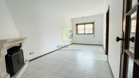 Apartamento T2 a Poucos Minutos da Praia