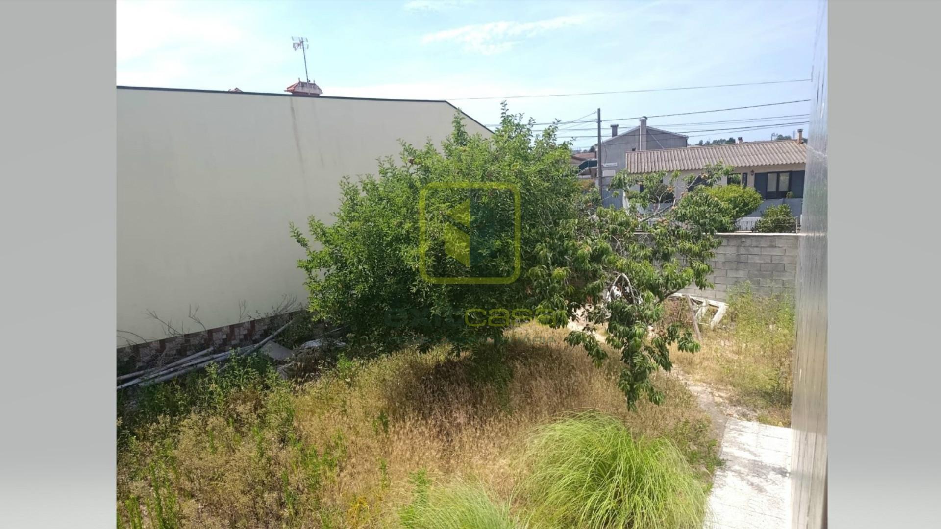 Terreno para Construção em Eixo