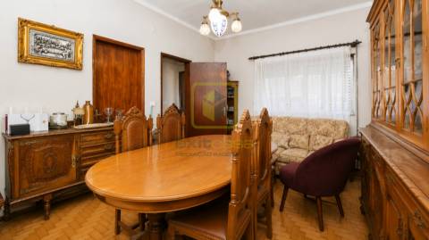 Moradia T3 Venda em Santo António dos Olivais,Coimbra