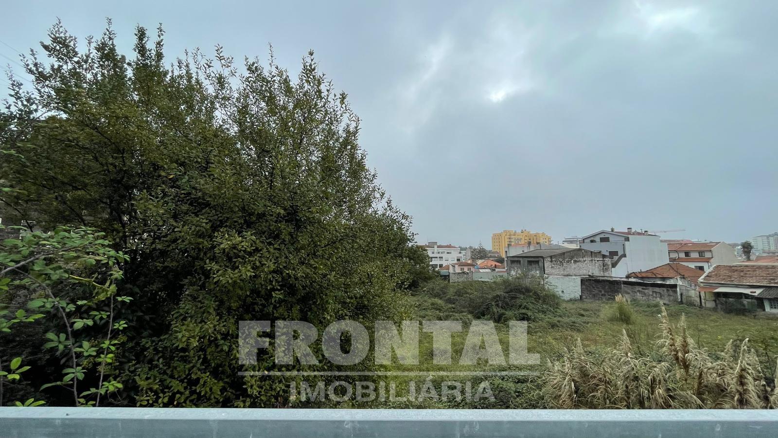 Terreno para Construção em Altura | Centro Da Areosa, Pedrouços, Maia