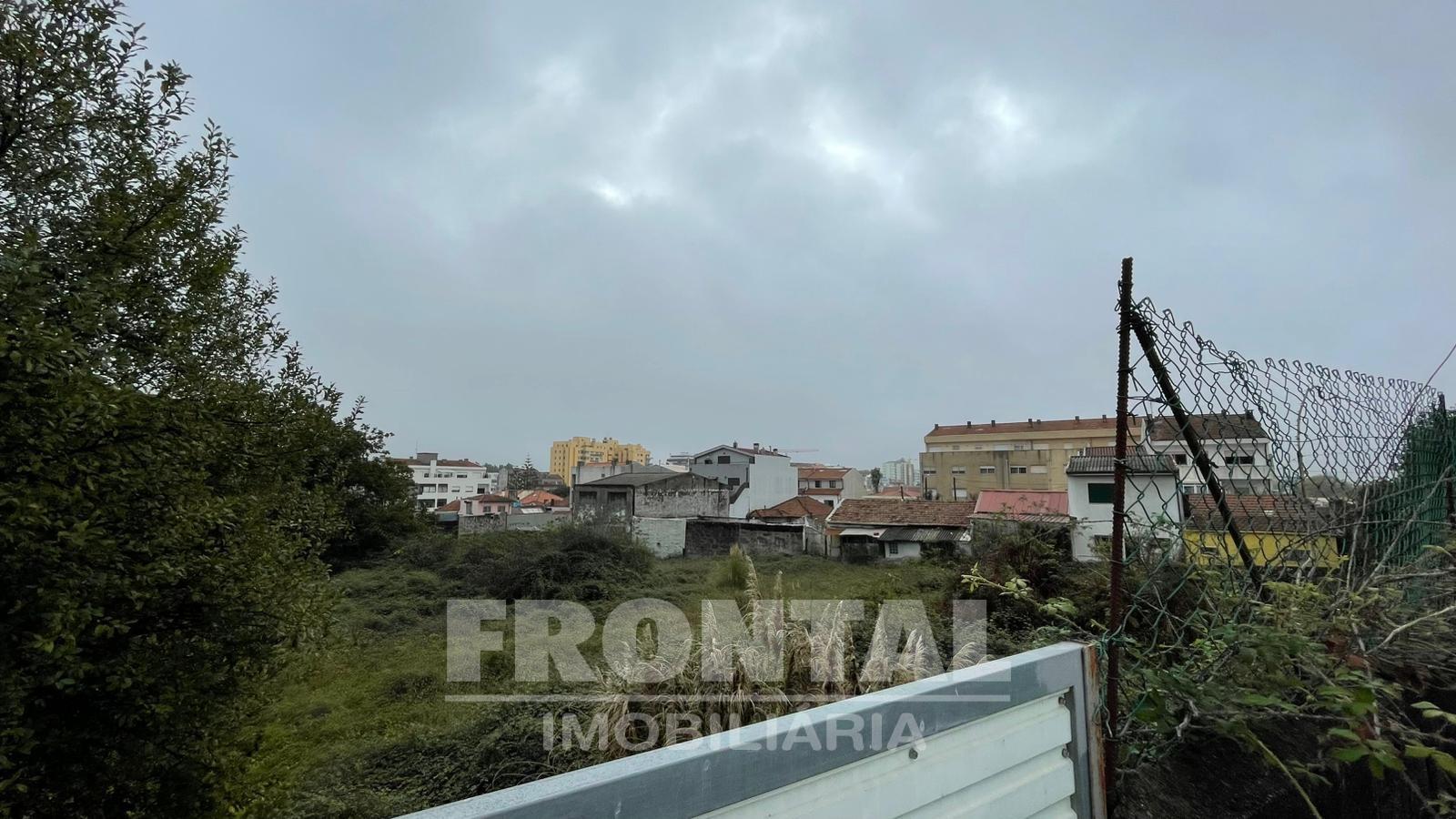 Terreno para Construção em Altura | Centro Da Areosa, Pedrouços, Maia