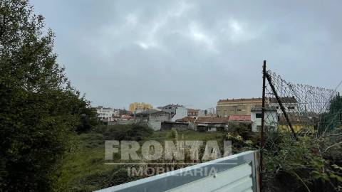 Terreno para Construção em Altura | Centro Da Areosa, Pedrouços, Maia