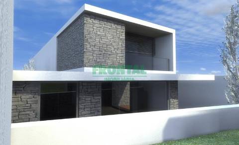 Terreno Urbano  Venda em Castêlo da Maia,Maia