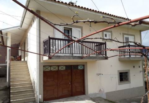 Moradia Isolada T4 Venda em Carvalhais,Mirandela