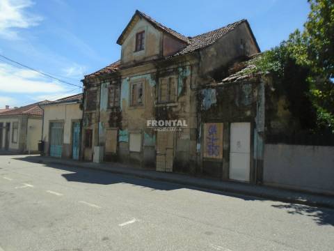 Terreno no Centro da Maia