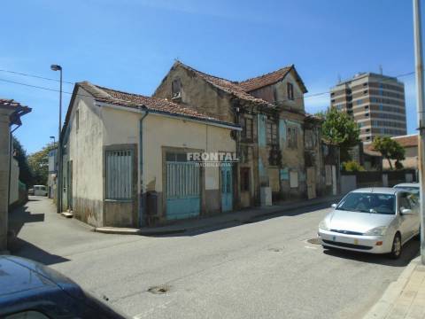 Terreno no Centro da Maia
