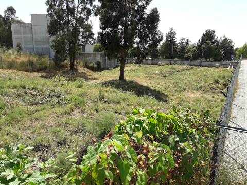 Lote de Terreno  Venda em Milheirós,Maia