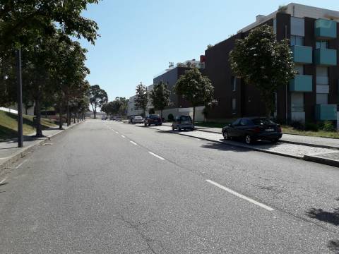 Lote de Terreno  Venda em Milheirós,Maia