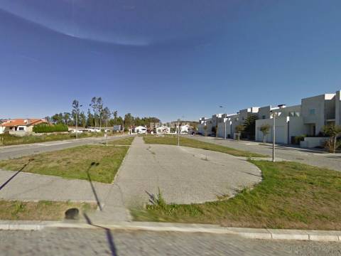 Terreno no Castêlo da Maia