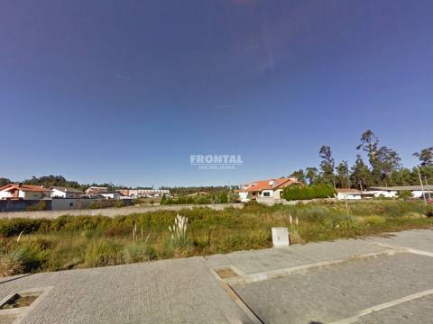 Terreno no Castêlo da Maia