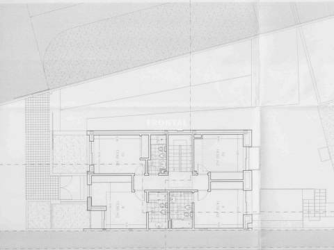 Terreno no Castêlo da Maia