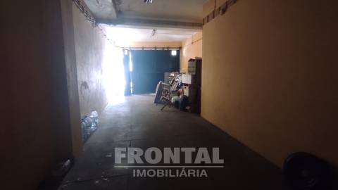 Armazém - 260m2| Carvalhido, Centro Do Porto