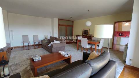 Apartamento T3 de Luxo na Foz