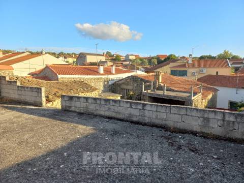 Moradia Devoluta T3 Venda em Samões,Vila Flor