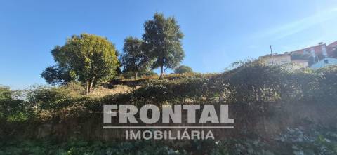 Terreno Urbano com 5 000 m² | Campanhã, Porto
