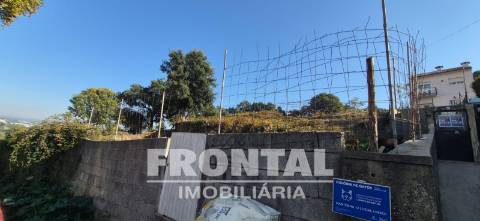 Terreno Urbano com 5 000 m² | Campanhã, Porto