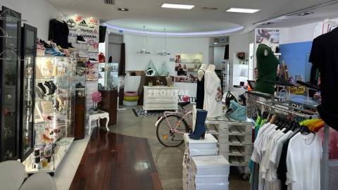 Loja junto ao Pingo Doce da Maia | Excelente oportunidade!