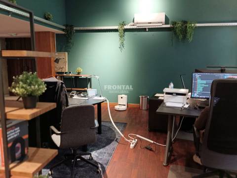 Escritório ao Rio Douro