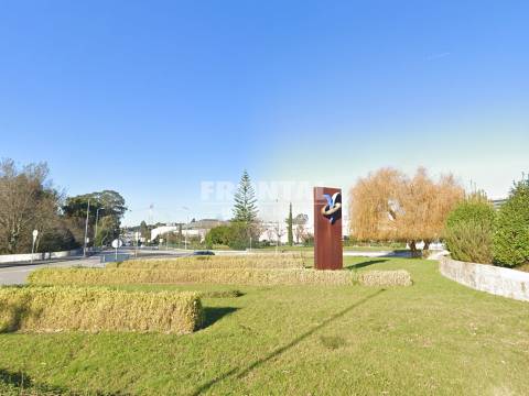 Armazém para Arrendamento na Maia