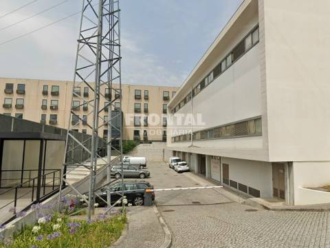 Armazém para Arrendamento na Maia