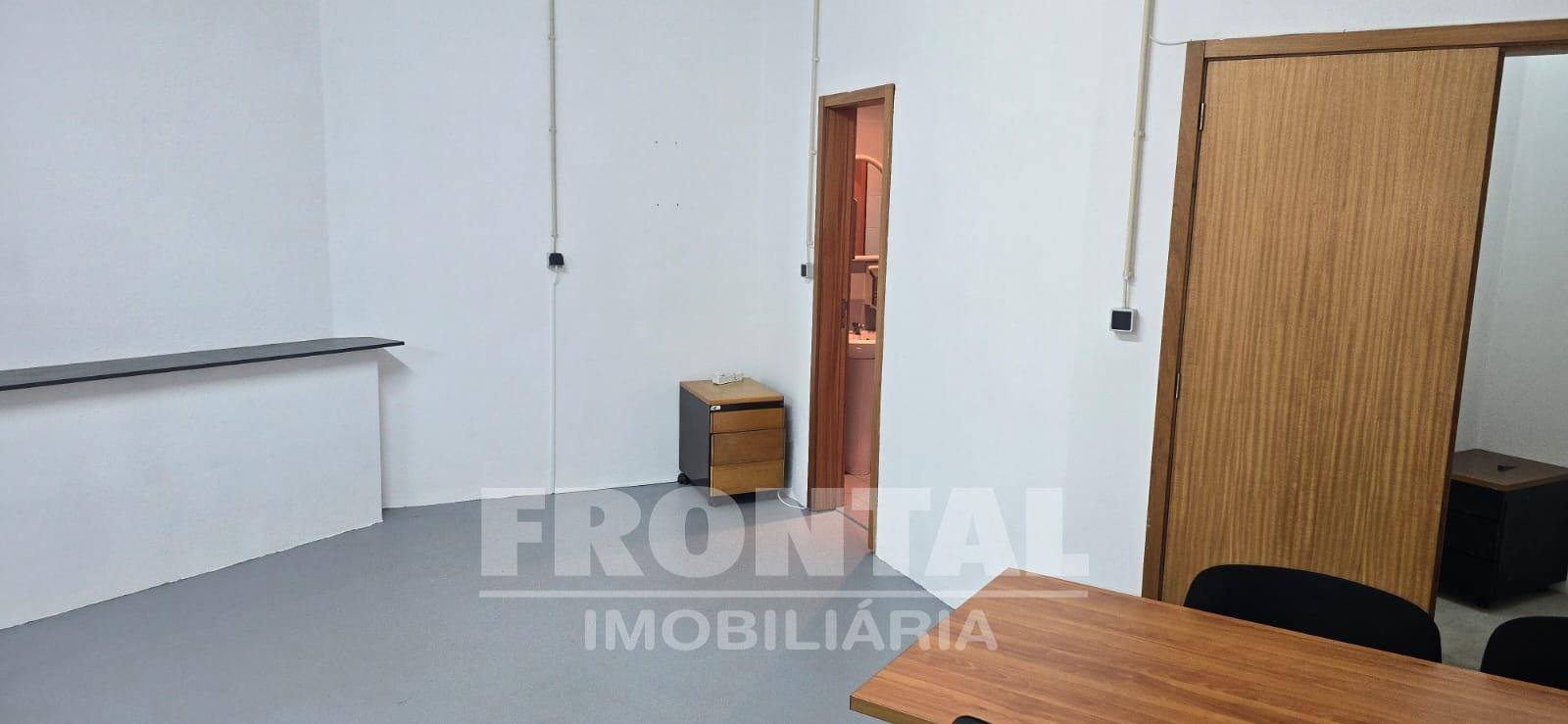 Armazém para Arrendamento na Maia