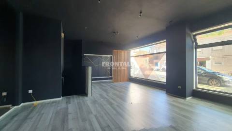 Loja no Centro da Maia