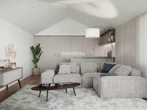 Apartamento T1+1 com Jardim Privativo | Cedofeita, Porto