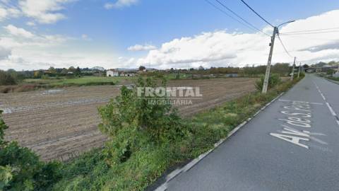 Terreno Rústico em Lousada