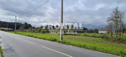 Terreno Rústico em Lousada