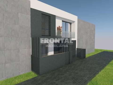 Moradia T4+1 em Baguim do Monte