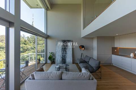 Apartamento T0 com Vistas Fantásticas