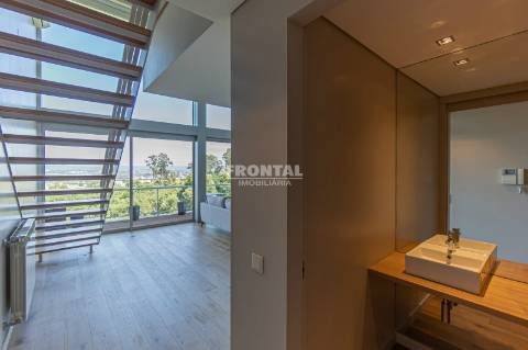 Apartamento T0 com Vistas Fantásticas