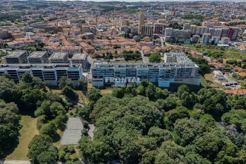 Apartamento T0 com Vistas Fantásticas