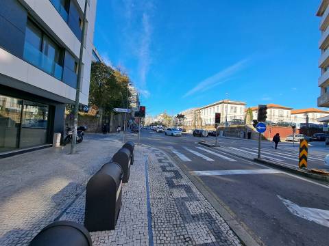 Apartamento T4 Novo na Boavista