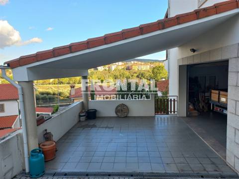 Moradia T5 Venda em Mirandela,Mirandela