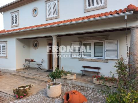 Moradia T5 Venda em Mirandela,Mirandela