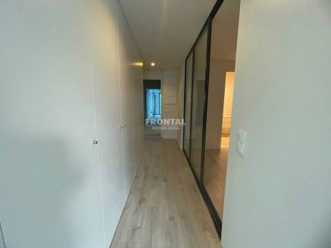 Venda de apartamento T0 novo na Baixa do Porto | Bonfim, Porto