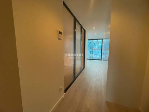 Venda de apartamento T0 novo na Baixa do Porto | Bonfim, Porto