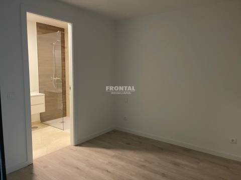 Venda de apartamento T0 novo na Baixa do Porto | Bonfim, Porto