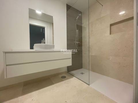 Venda de apartamento T0 novo na Baixa do Porto | Bonfim, Porto