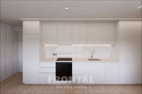 Apartamento T2+1 com Sótão + Garagem | Arca D’Água, Paranhos, Porto