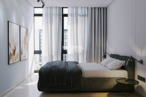 Loja junto à Praça da Batalha