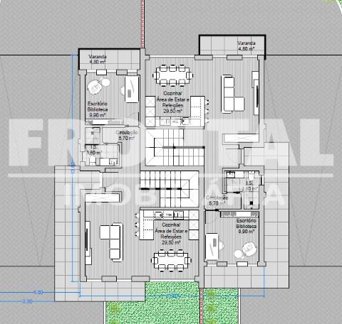 Moradia T4 Geminada - 300 m2 | Centro De Mirandela, Bragança