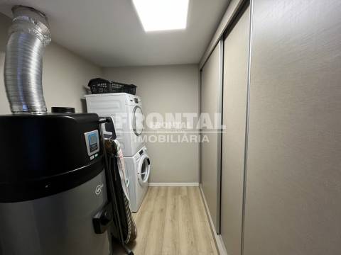 Moradia T3 c/ Piscina em Monte dos Burgos