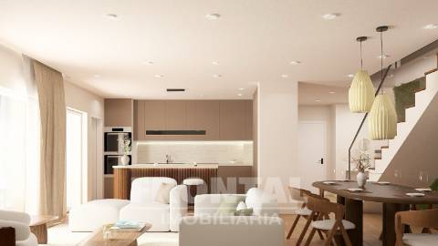 Último T3 Duplex Disponível – Dois Terraços | Centro De Mirandela, Bragança