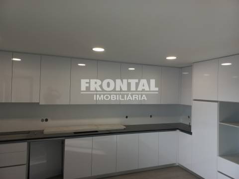 Fantástico T3, de qualidade superior em Mirandela - Último Para Venda