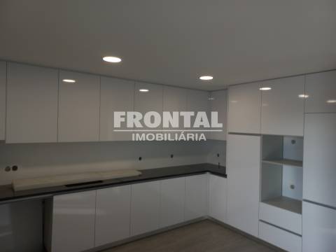 Fantástico T3, de qualidade superior em Mirandela - Último Para Venda