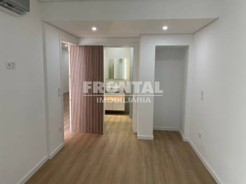 T2 com Terraço + Loja – Oportunidade 2 em 1