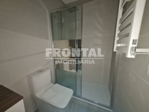 T2 com Terraço + Loja – Oportunidade 2 em 1